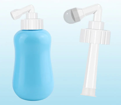 travel-friendly handheld bidet for personal hygiene cleansing